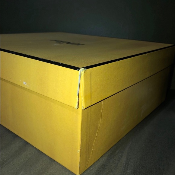 Fendi Chelsea Boots - Picture 10 of 11